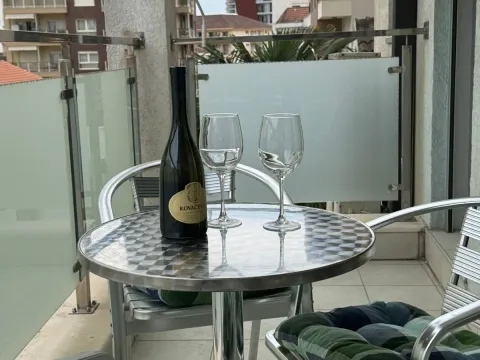 Izdavanje, dvosoban stan, 47m², Budva, Crna Gora - image 9