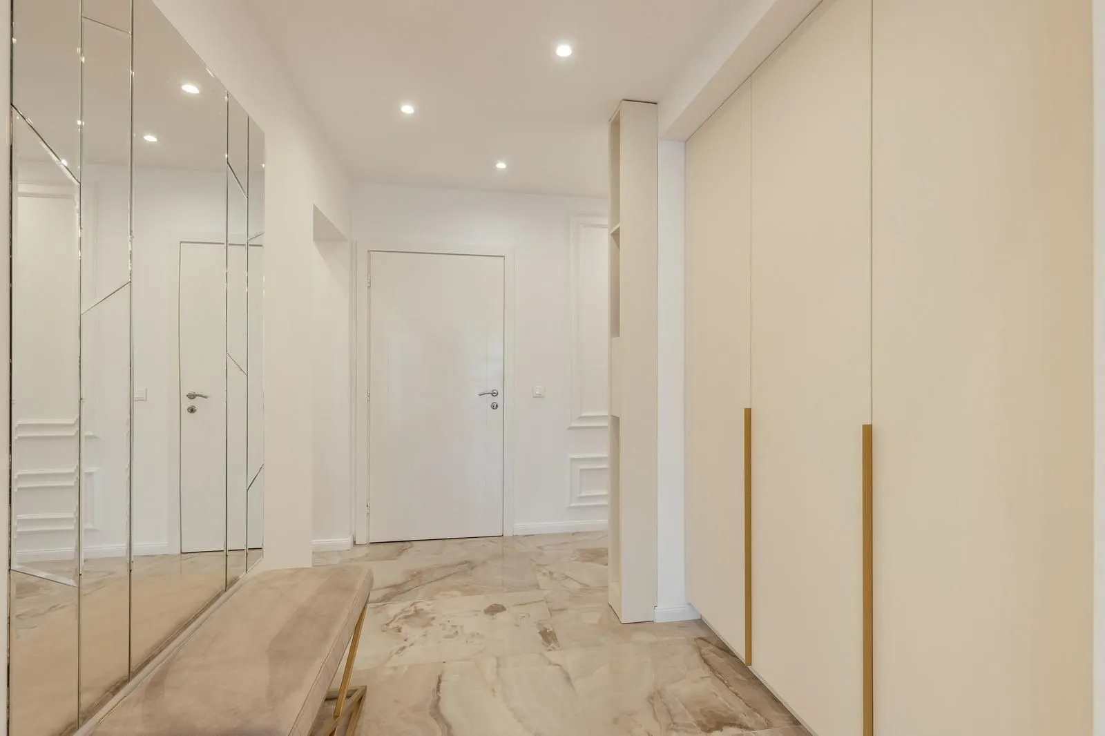 Rent, three bedroom apartment, 149m², Donja Lastva, Tivat