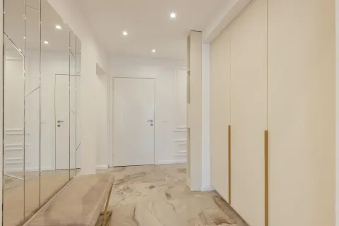Rent, three bedroom apartment, 149m², Donja Lastva, Tivat - image 28