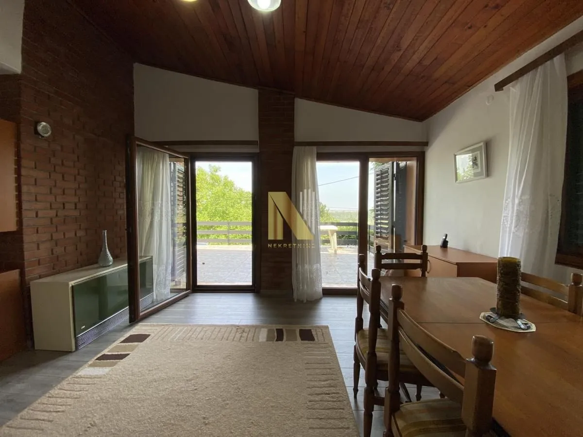 Prodaja, kuća, 97m², Rakovac, Novi Sad Sve Podlokacije