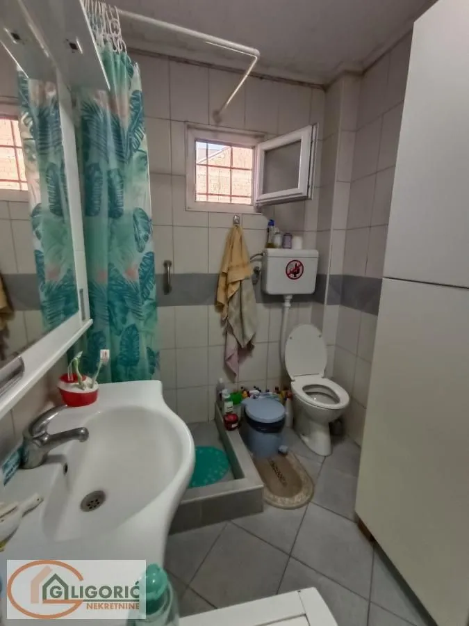Prodaja, kuća, 160m², Strelište, Pančevo