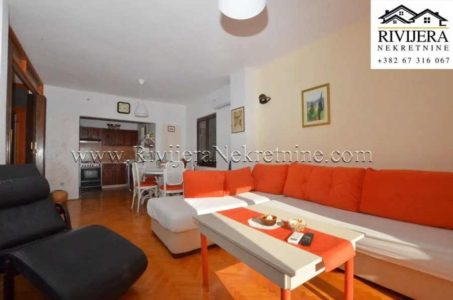 Prodaja, kuća, 200m², Centar, Herceg Novi