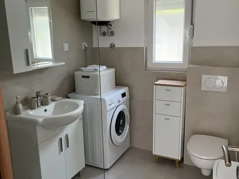 Rent, two bedroom apartment, 68m², Gornja Lastva, Tivat - image 13