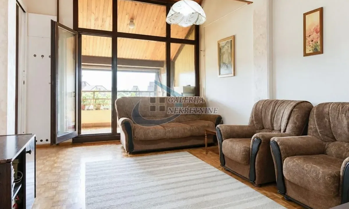 Prodaja, trosoban stan, 83m², Cerak Vinogradi, Beograd