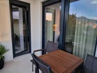 Prodaja, dvosoban stan, 70m², Kalimanj, Tivat - image 4