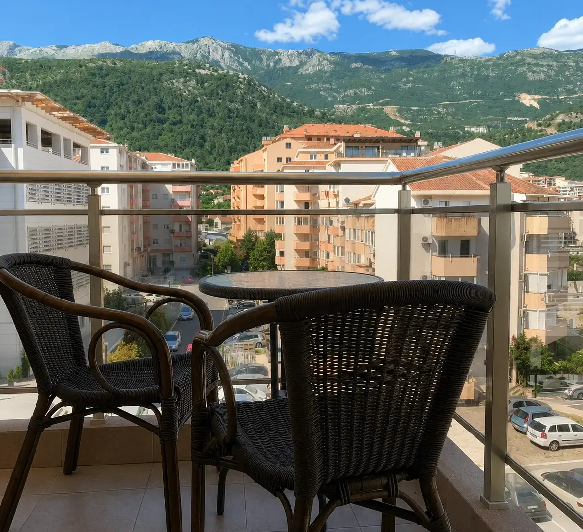 Rent, three bedroom apartment, 90m², Rozino, Budva
