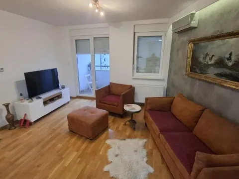 Rent, one bedroom apartment, 43m², Podbara, Novi Sad Sve Podlokacije - image 2