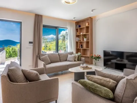 Prodaja, kuća, 250m², Mrčevac, Tivat - image 21