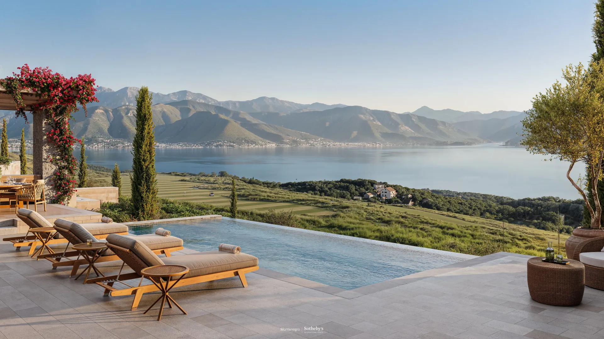 Prodaja, kuća, 339m², Luštica Bay, Tivat