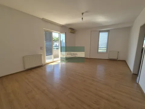 Prodaja, dvosoban stan, 63m², Centar, Jagodina - image 2