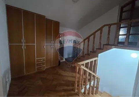 Izdavanje, kuća, 250m², Zabjelo, Podgorica - image 21