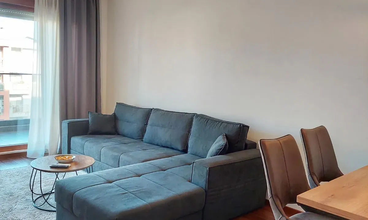 Izdavanje, jednosoban stan, 49m², Master Kvart, Podgorica