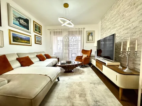 Sale, two bedroom apartment, 69m², Master Kvart, Podgorica - image 2