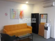 Izdavanje, poslovni prostor, 310m², Slavija, Vračar Sve Podlokacije - image 3