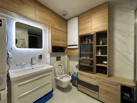 Prodaja, dvosoban stan, 77m², New City, Podgorica - image 9