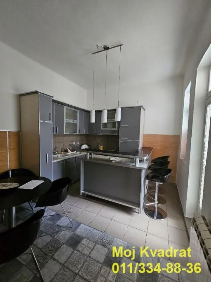 Rent, three bedroom apartment, 82m², Vračar Sve Podlokacije, Beograd