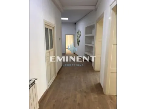 Rent, four bedroom apartment, 107m², Stari Grad, Beograd - image 7