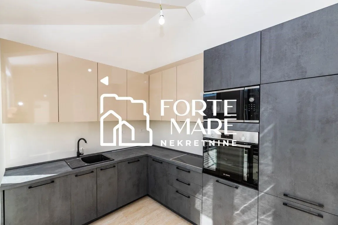 Prodaja, dvosoban stan, 74m², Đenovići, Herceg Novi