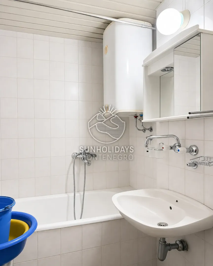 Rent, one bedroom apartment, 55m², Makedonsko naselje, Bar