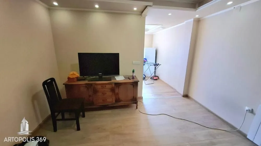 Prodaja, trosoban stan, 67m², Železnik, Beograd