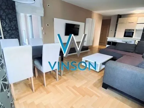 Izdavanje, trosoban stan, 98m², Centar, Novi Sad - image 4