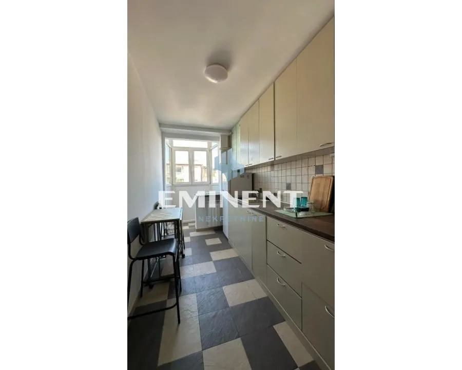 Rent, apartment, 64m², Kalenić Pijaca, Vračar Sve Podlokacije