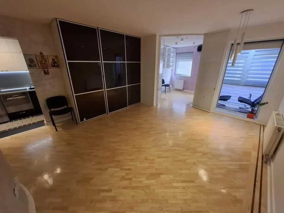 Prodaja, jednosoban stan, 46m², Socijalno, Novi Sad Sve Podlokacije