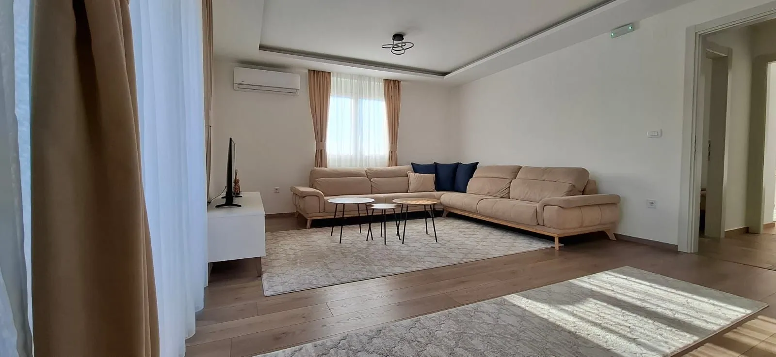 Rent, three bedroom apartment, 100m², Zagorič, Podgorica
