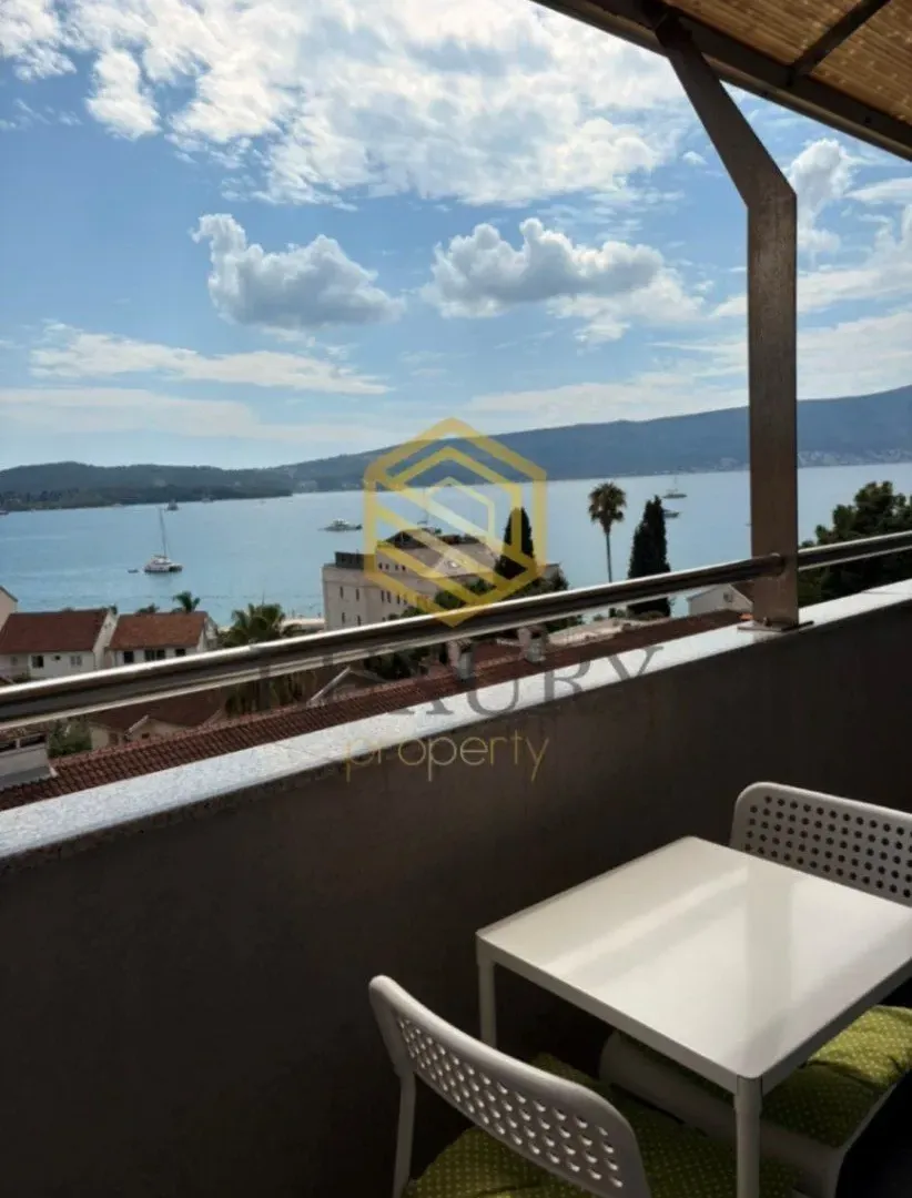 Izdavanje, jednosoban stan, 45m², Centar, Tivat