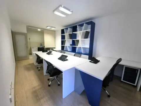 Izdavanje, trosoban stan, 75m², City Kvart, Podgorica - image 8