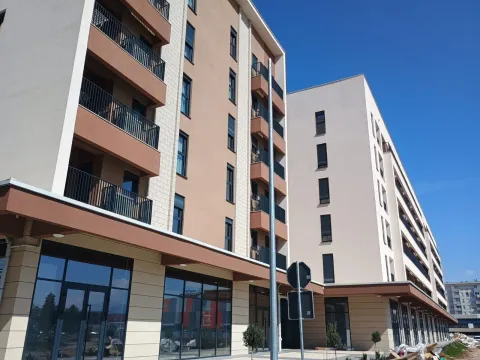 Rent, one bedroom apartment, 47m², City Kvart, Podgorica - image 2