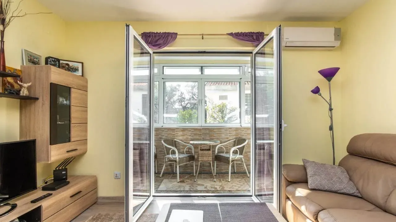 Prodaja, dvosoban stan, 64m², Budva, Crna Gora