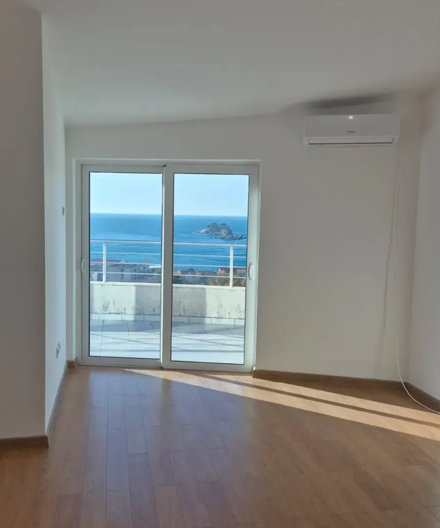 Prodaja, trosoban stan, 169m², Petrovac, Budva