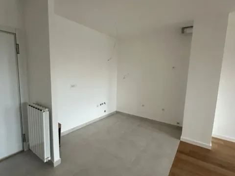 Sale, apartment, 80m², Trošarina, Voždovac Sve Podlokacije - image 11