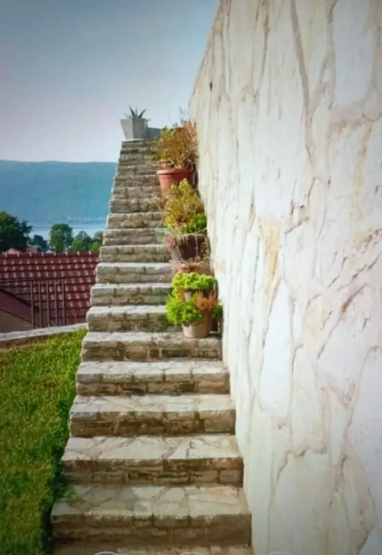 Sale, house, 60m², Zelenika, Podgorica