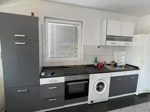 Rent, house, 80m², Dušanovac, Voždovac Sve Podlokacije - image 6