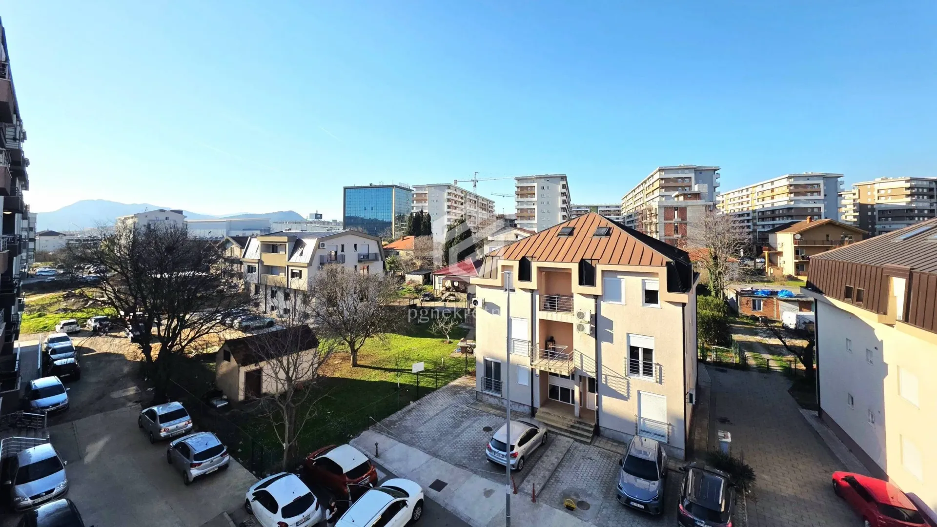 Rent, two bedroom apartment, 77m², Krivi Most, Podgorica