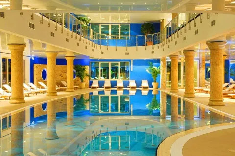 Sale, four bedroom apartment, 229m², Bečići, Budva - image 13