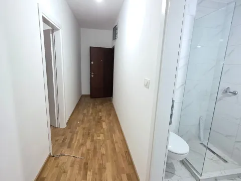 Prodaja, jednosoban stan, 55m², Zagorič, Podgorica - image 13