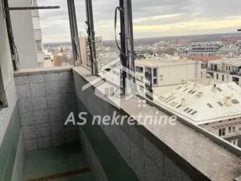 Izdavanje, trosoban stan, 90m², Tašmajdan, Palilula Sve Podlokacije - image 21