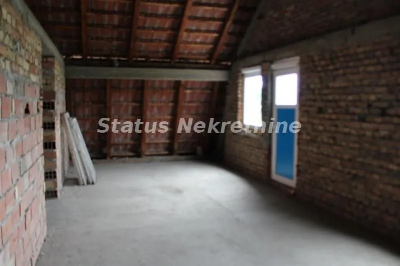 Prodaja, kuća, 242m², Novo naselje, Novi Sad