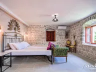 Prodaja, kuća, 415m², Dobrota, Kotor - image 17