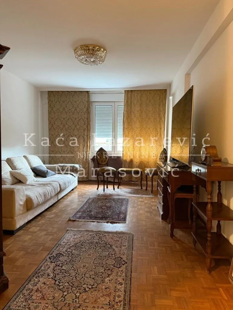 Izdavanje, jednosoban stan, 43m², Novi Beograd Sve Podlokacije, Beograd