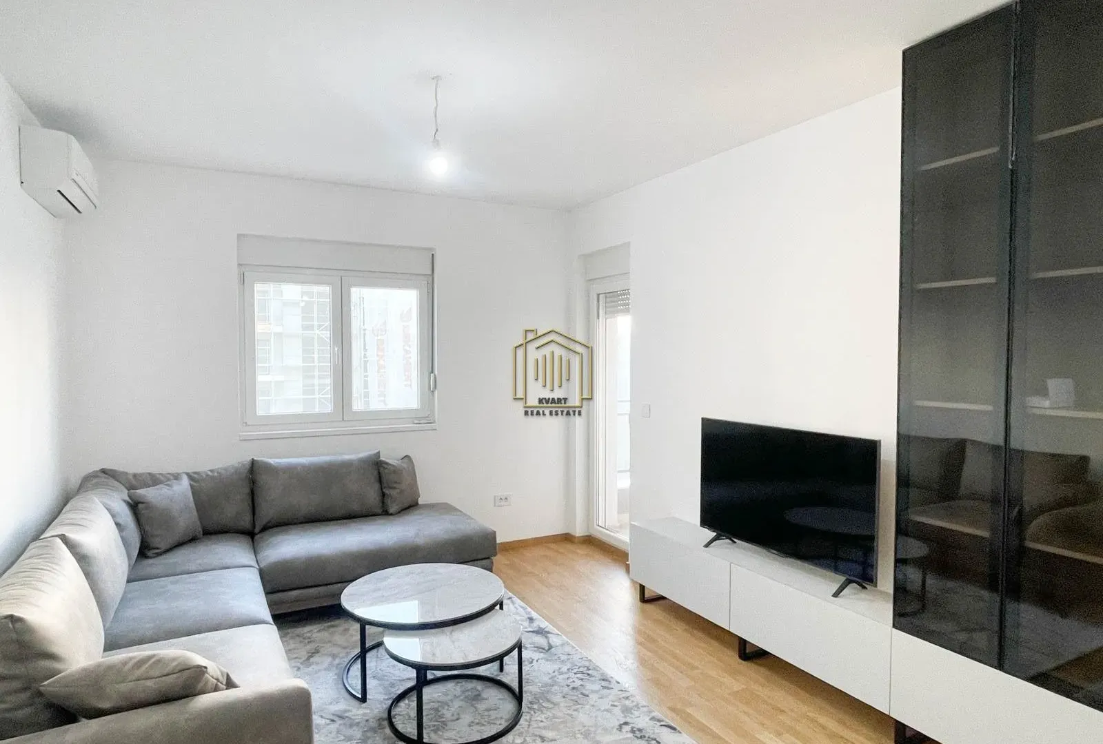 Izdavanje, jednosoban stan, 48m², Stari Aerodrom, Podgorica