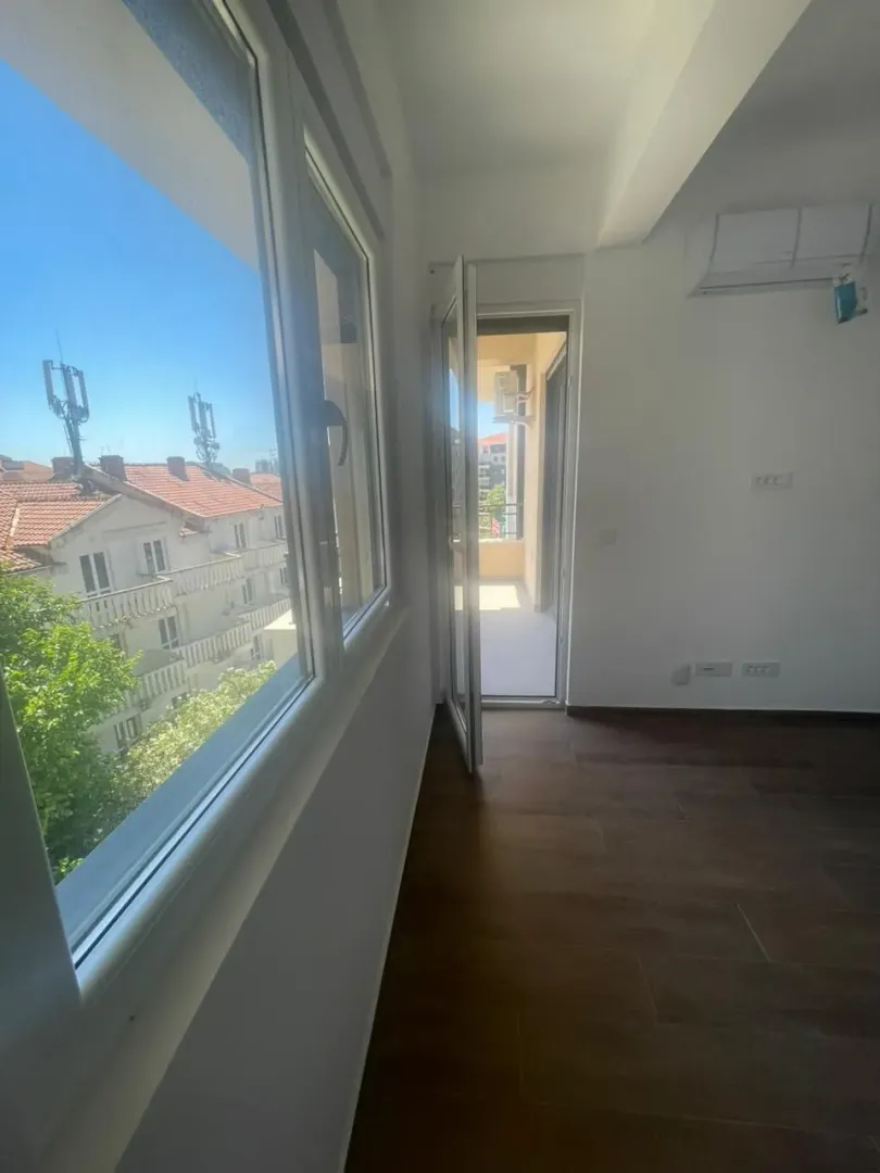Prodaja, jednosoban stan, 46m², Rozino, Budva