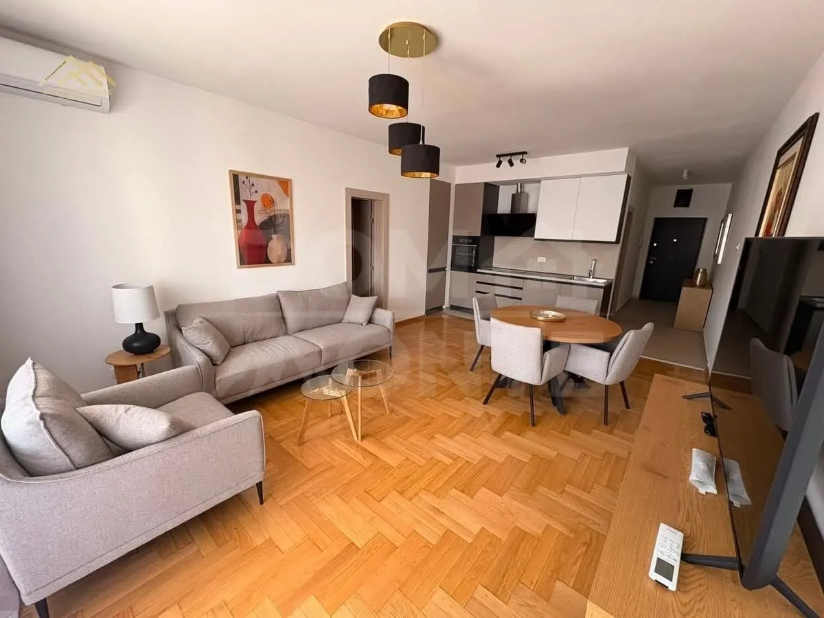 Rent, one bedroom apartment, 64m², Tivat, Crna Gora