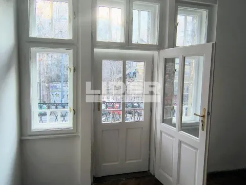 Sale, two bedroom apartment, 87m², Stari Grad, Beograd - image 14