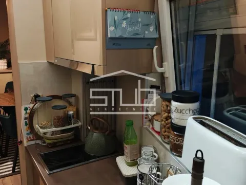 Prodaja, trosoban stan, 70m², Senjak, Beograd - image 8