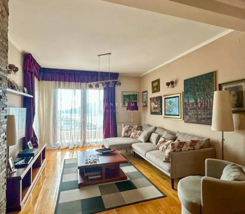 Rent, two bedroom apartment, 105m², Topla, Herceg Novi