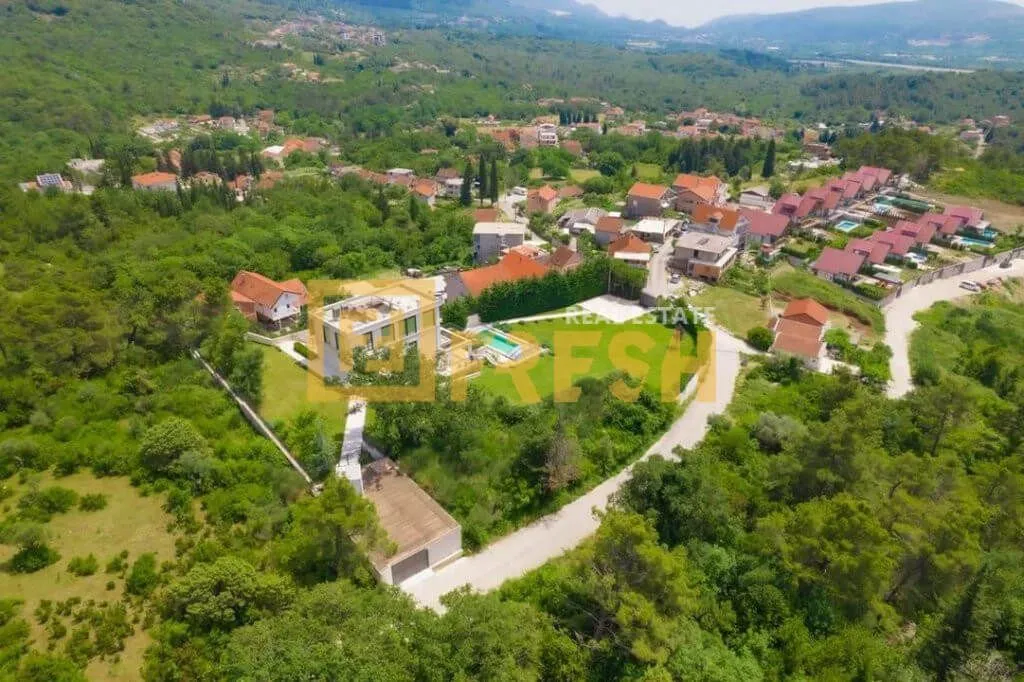 Prodaja, kuća, 750m², Tivat, Crna Gora